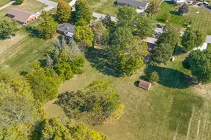 5834 Lake Ave, Greenville, OH 45331 - Photo 12