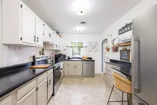 1008 N Park St, Bellefontaine, OH 43311 - Photo 10