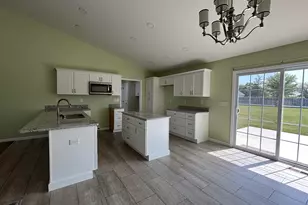 215 Village Pkwy, Jackson Center, OH 45334 - Photo 6