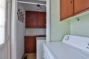 210 Zimmerman St, New Carlisle, OH 45344 - Photo 24