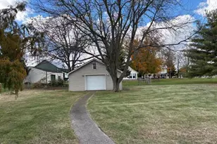 195 N Tecumseh Rd, Springfield, OH 45504 - Photo 4