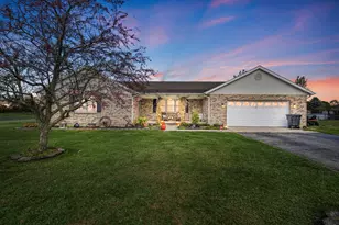 6258 Zachary Ave, Springfield, OH 45502 - Photo 1