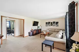 6258 Zachary Ave, Springfield, OH 45502 - Photo 8