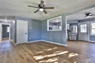 389 N Garber Dr, Tipp City, OH 45371 - Photo 8