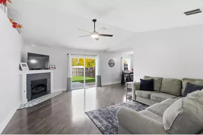 107 Marilyn Way, Brookville, OH 45309 - Photo 12