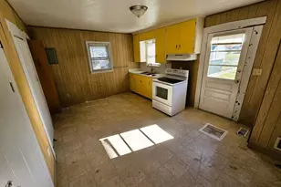 15 W Walnut St, Phillipsburg, OH 45354 - Photo 10