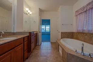 3029 Cattail Dr, Tipp City, OH 45371 - Photo 6