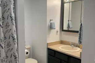 1708 New Castle Ln, Springfield, OH 45503 - Photo 8