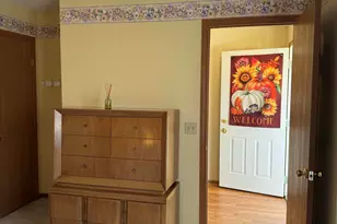 1708 New Castle Ln, Springfield, OH 45503 - Photo 6