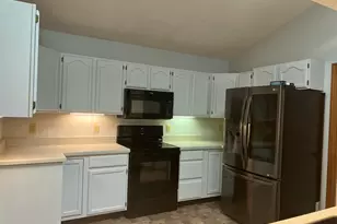 3126 Lakeview Ct, Springfield, OH 45503 - Photo 4