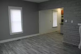 410 W Liberty St, Springfield, OH 45506 - Photo 4