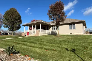 5285 Prairie View Dr, Celina, OH 45822 - Photo 4