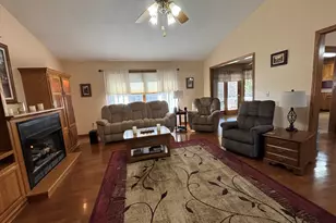 5285 Prairie View Dr, Celina, OH 45822 - Photo 8