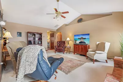 915 Winston Lane, Tipp City, OH 45371 - Photo 4