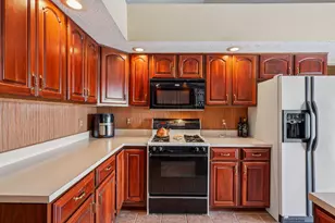 915 Winston Ln, Tipp City, OH 45371 - Photo 12