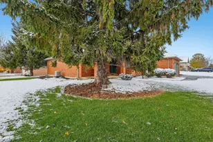 915 Winston Ln, Tipp City, OH 45371 - Photo 52