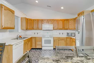 4214 Pheasant Ct, Huber Heights, OH 45424 - Photo 8