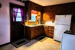 520 Oil St, Saint Marys, OH 45885 - Photo 8