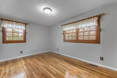 2447 Hemphill Road, Dayton, OH 45440 - Photo 4