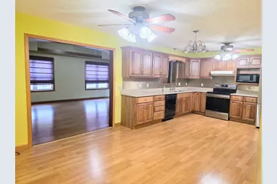 909 Magnolia Street, Saint Marys, OH 45885 - Photo 4