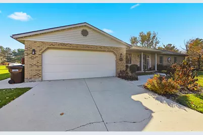 5535 Auburn Drive, Greenville, OH 45331 - Photo 2