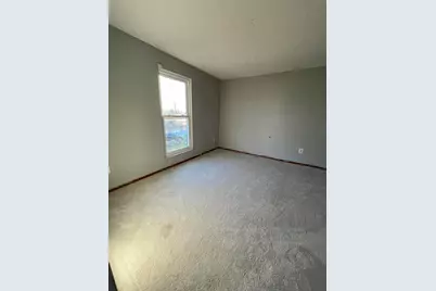 137 N Stanley Street, Bellefontaine, OH 43311 - Photo 24