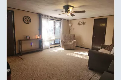 924 Poppy Drive, Wapakoneta, OH 45895 - Photo 8