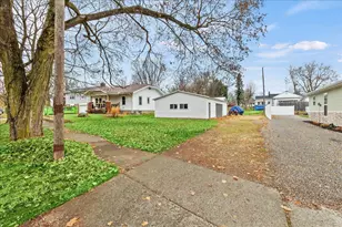 552 E Chillicothe Ave, Bellefontaine, OH 43311 - Photo 42