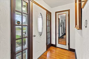 552 E Chillicothe Ave, Bellefontaine, OH 43311 - Photo 6