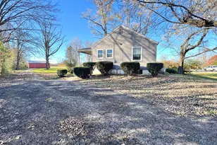 3145 Troy Rd, Springfield, OH 45504 - Photo 12