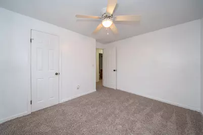6773 Summerdale Drive, Huber Heights, OH 45424 - Photo 20