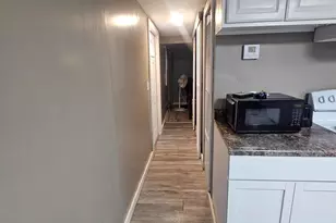 723 W Lima St, Kenton, OH 43326 - Photo 8