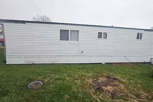 723 W Lima St, Kenton, OH 43326 - Photo 28