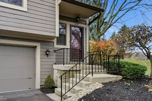 630 Hidden Valley Ct, Fairborn, OH 45324 - Photo 4