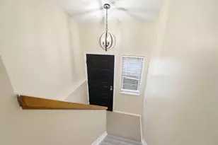 630 Hidden Valley Ct, Fairborn, OH 45324 - Photo 6