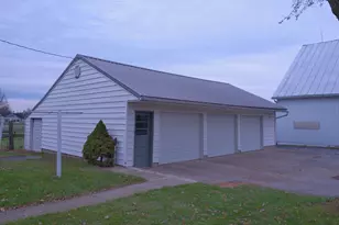 410 E Cherry St, New Bremen, OH 45869 - Photo 4