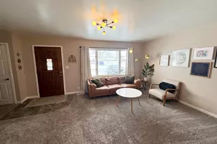 316 Dogwood Dr, Celina, OH 45822 - Photo 2