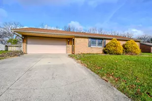520 Treaty Way, Greenville, OH 45331 - Photo 2