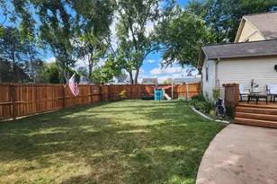 210 W Pearl St, Rockford, OH 45882 - Photo 14