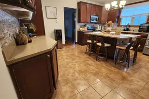 210 W Pearl St, Rockford, OH 45882 - Photo 20