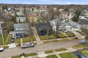 124 Englewood Rd, Springfield, OH 45504 - Photo 2