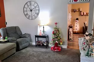 140 W Mound St, South Charleston, OH 45368 - Photo 4