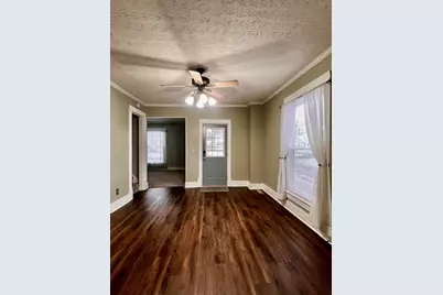 332 E Auburn Avenue, Bellefontaine, OH 43311 - Photo 10