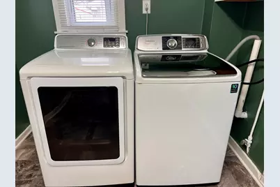 332 E Auburn Avenue, Bellefontaine, OH 43311 - Photo 26