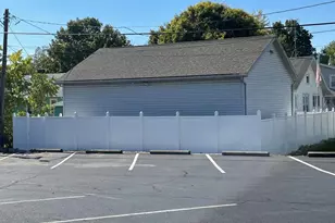 417 N Park St, Bellefontaine, OH 43311 - Photo 6