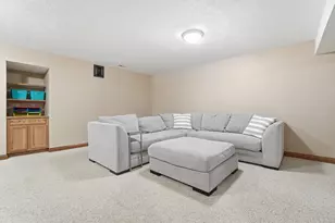 82 N Countryside Dr, Troy, OH 45373 - Photo 58