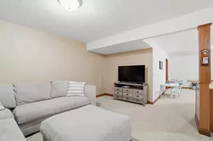 82 N Countryside Dr, Troy, OH 45373 - Photo 56