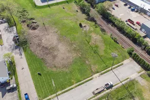 40 Zischler St, Springfield, OH 45504 - Photo 1