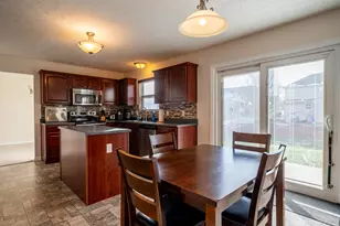 6741 Stovali Dr, Huber Heights, OH 45424 - Photo 10