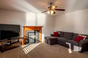 6741 Stovali Dr, Huber Heights, OH 45424 - Photo 8